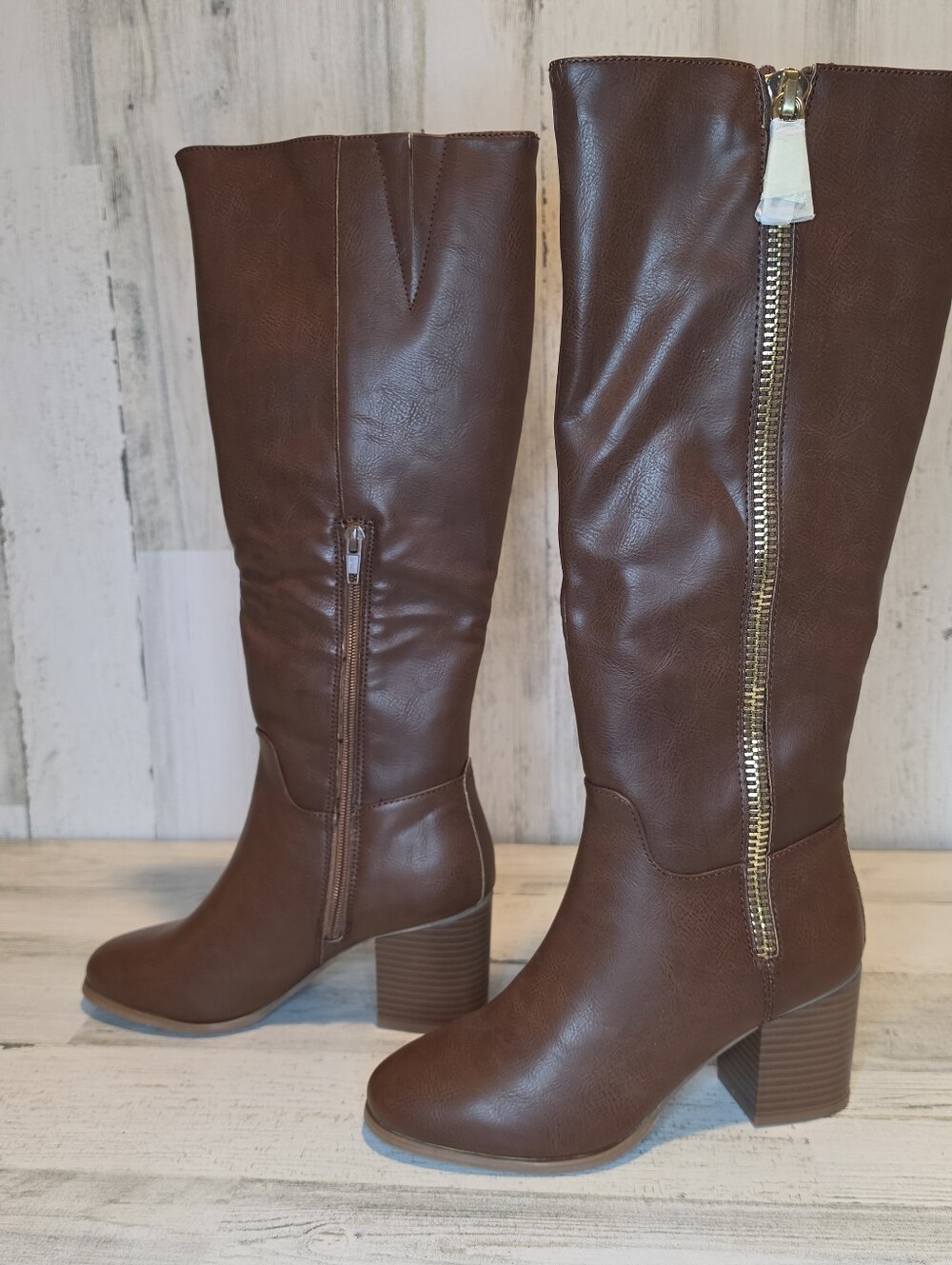 Sugar Women’s Size 7M Brown Knee High Boots Block Heel Gold Zipper Riding - Picture 5 of 14